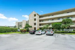 Picture of 7286 Huntington Lane 401, Delray Beach, FL 33446