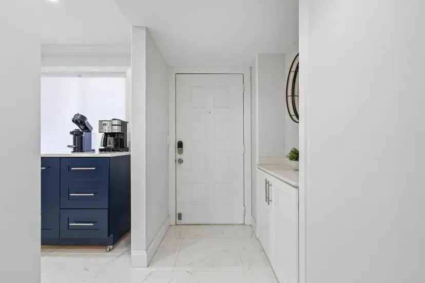 Picture of 7286 Huntington Lane 401, Delray Beach FL 33446