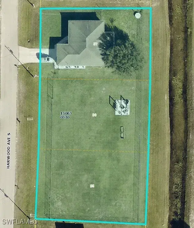 Picture of 1039 Harwood Ave S, Lehigh Acres FL 33974