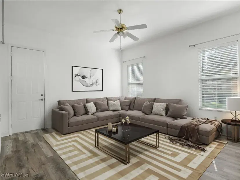 Picture of 2051 Par Dr, Naples FL 34120
