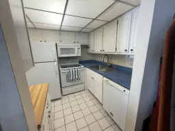 Picture of 340 W Horizons 208, Boynton Beach, FL 33435
