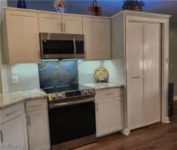 Picture of 524 Lake Louise Cir 504, Naples, FL 34110