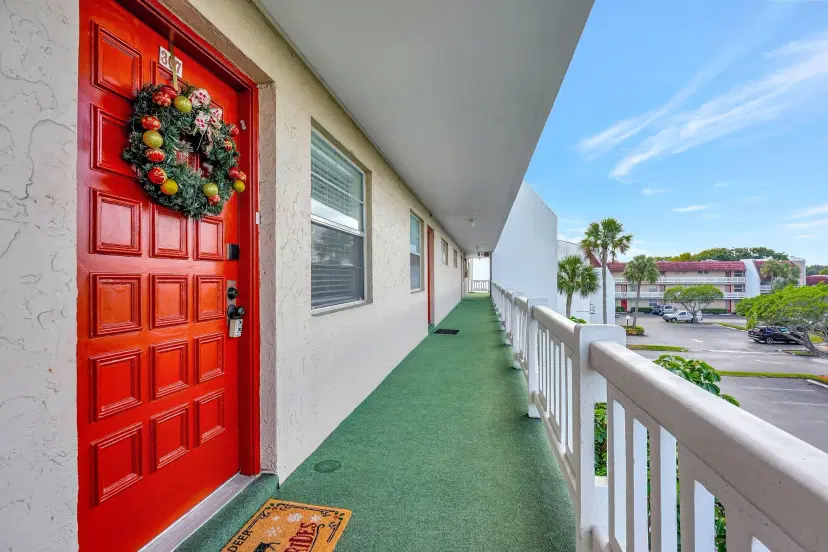Picture of 3776 Inverrary Boulevard 307R, Lauderhill FL 33319