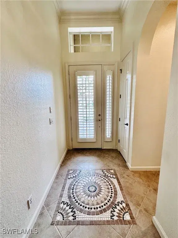 Picture of 16152 Parque Ln, Naples FL 34110