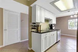 Picture of 2366 E Mall Dr 302, Fort Myers, FL 33901