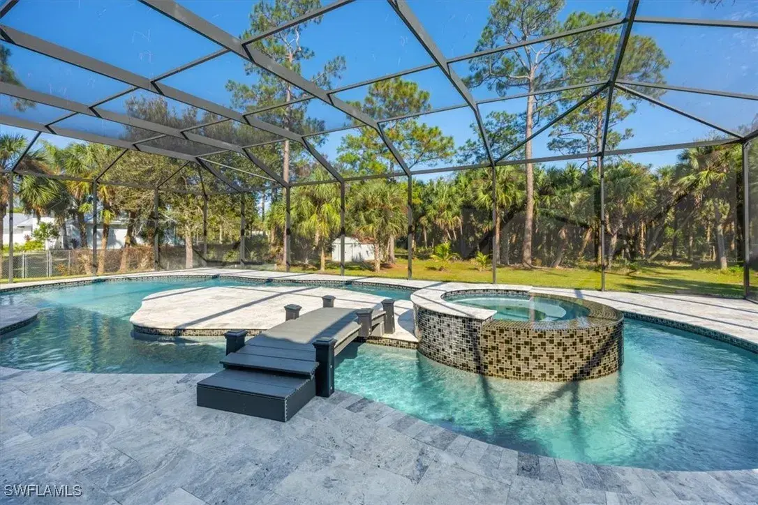 Picture of 254 17Th St Nw, Naples, FL 34120
