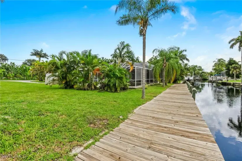 Picture of 27098 Del Ln, Bonita Springs FL 34135