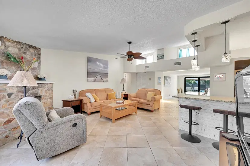 Picture of 228 SW 8Th Avenue, Boynton Beach FL 33435