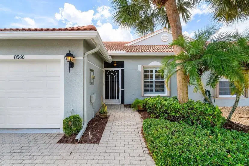 Picture of 8566 Logia Circle, Boynton Beach FL 33472