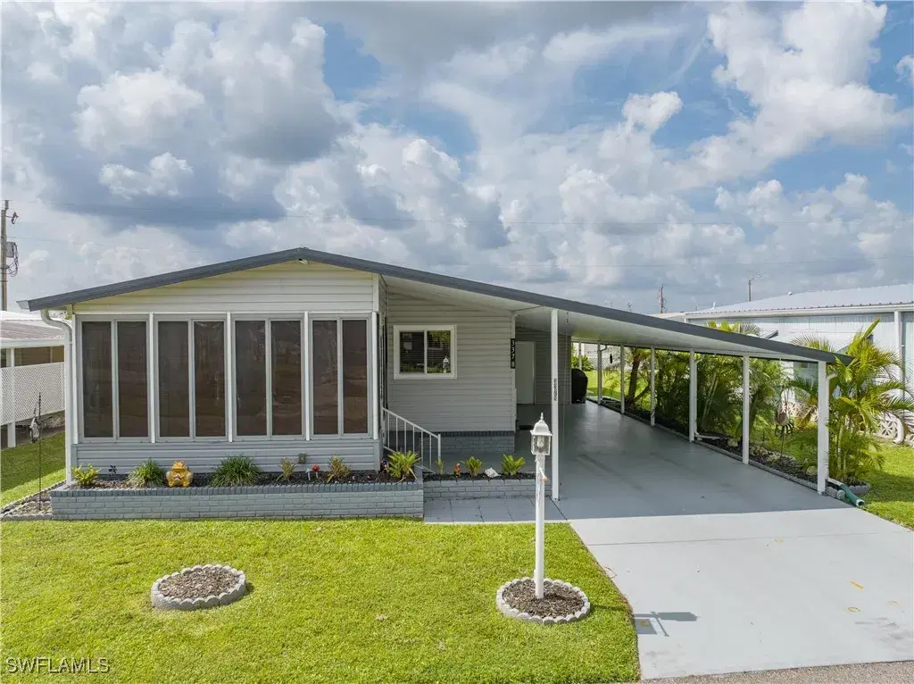 Picture of 3378 Galaxy Way, North Fort Myers, FL 33903