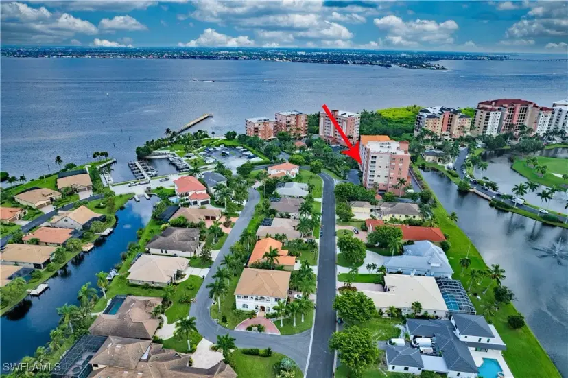 Picture of 14817 Laguna Dr 102, Fort Myers FL 33908
