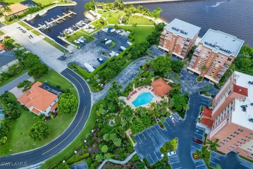 Picture of 14817 Laguna Dr 102, Fort Myers FL 33908