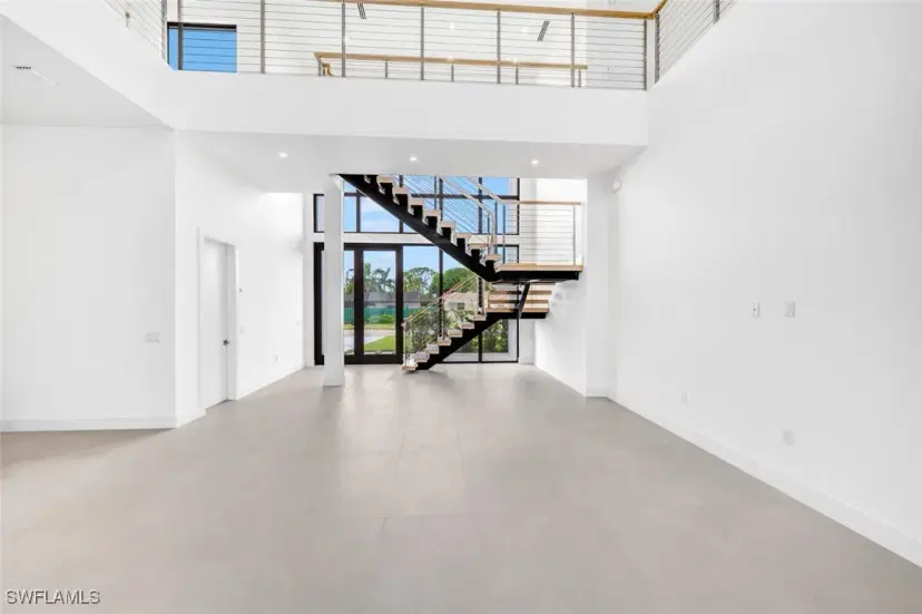 Picture of 507 107Th Ave N, Naples FL 34108
