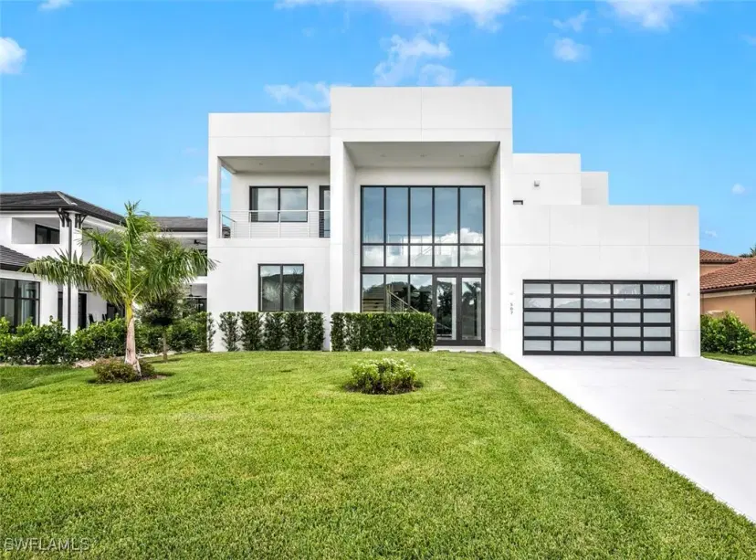 Picture of 507 107Th Ave N, Naples FL 34108