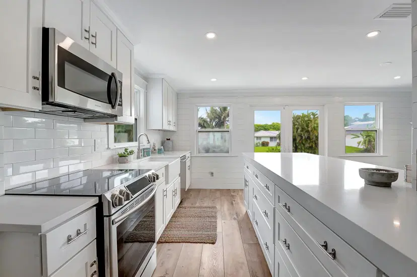 Picture of 3101 Canal Drive, Boynton Beach FL 33435