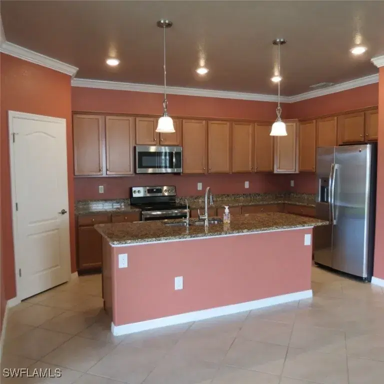Picture of 2524 Caslotti Way, Cape Coral FL 33909