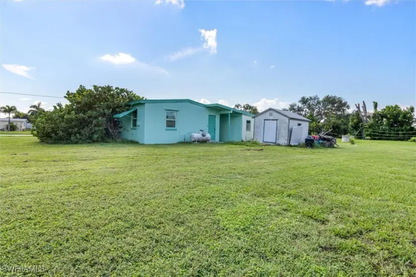 Picture of 3107 Easy St, Port Charlotte FL 33952