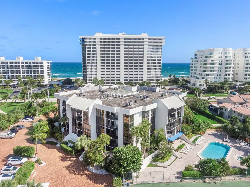 Picture of 1901 S Ocean Boulevard 402, Boca Raton FL 33432