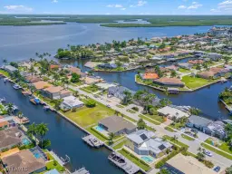 Picture of 1740 Wavecrest Ct, Marco Island, FL 34145