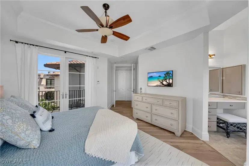 Picture of 680 10Th Ave S C1, Naples FL 34102