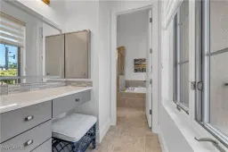 Picture of 680 10Th Ave S C1, Naples, FL 34102