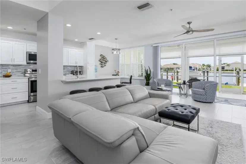 Picture of 380 Stella Maris Dr N 2603, Naples FL 34114