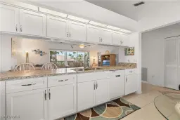 Picture of 1427 SW 47Th Ter 203, Cape Coral, FL 33914