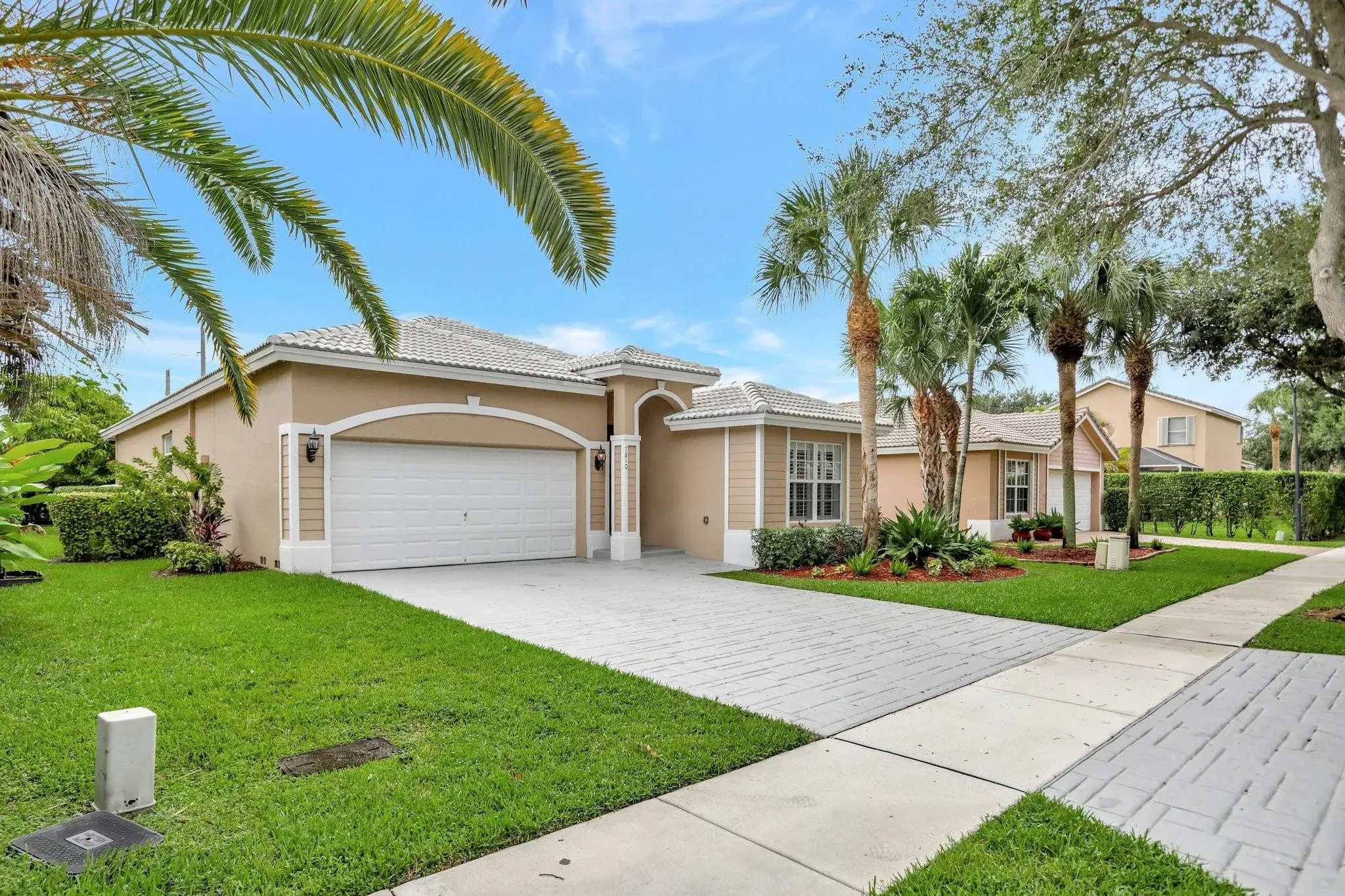 Picture of 7810 NW 70Th Ave, Parkland, FL 33067
