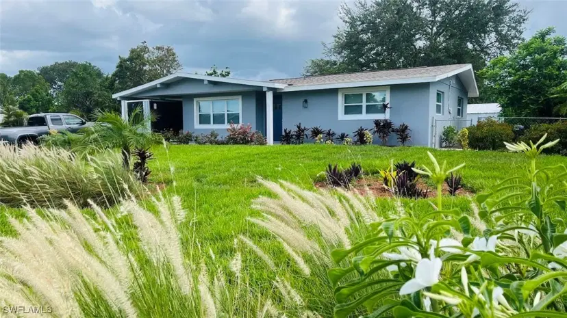 Picture of 4 Palm Blvd, Lehigh Acres FL 33936