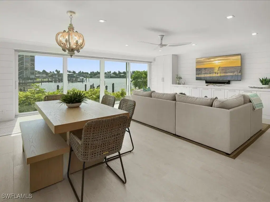 Picture of 2850 Gulf Shore Blvd N 110, Naples, FL 34103