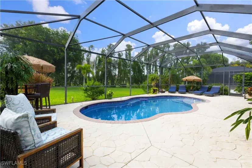 Picture of 8644 Southwind Bay Cir, Fort Myers FL 33908