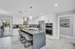Picture of 130 Mentor Dr, Naples, FL 34110