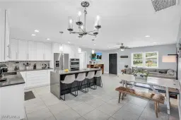 Picture of 130 Mentor Dr, Naples, FL 34110