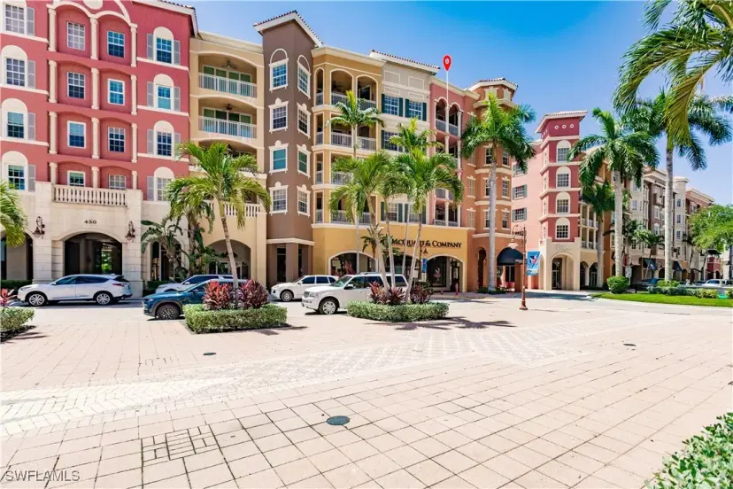 Picture of 450 Bayfront Pl 4402, Naples FL 34102