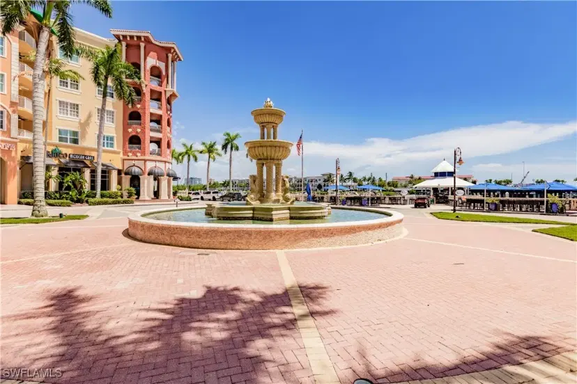 Picture of 450 Bayfront Pl 4402, Naples FL 34102