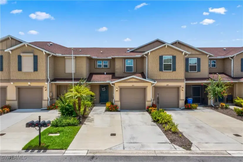 Picture of 6390 Brant Bay Blvd 103, North Fort Myers FL 33917
