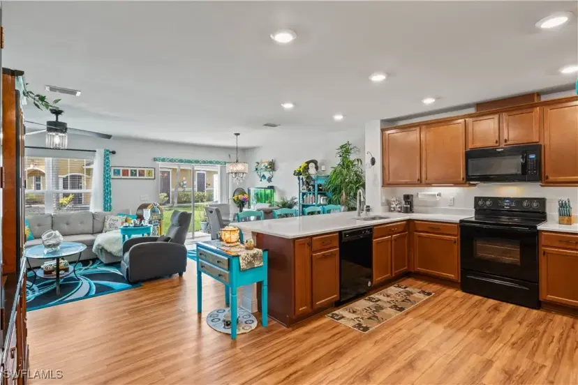 Picture of 6390 Brant Bay Blvd 103, North Fort Myers FL 33917