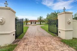 Picture of 3711 4Th Ave Se, Naples, FL 34117
