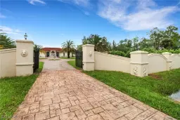 Picture of 3711 4Th Ave Se, Naples, FL 34117