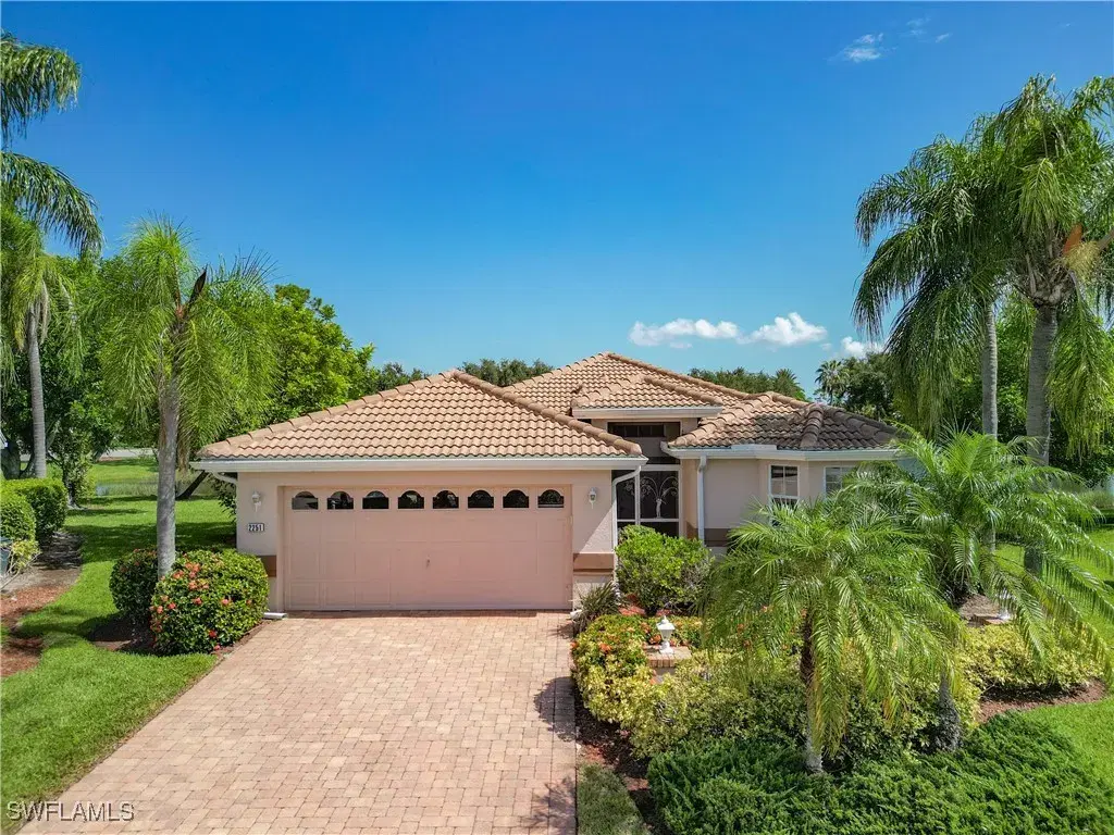 Picture of 2251 Corona Del Sire Dr, North Fort Myers, FL 33917