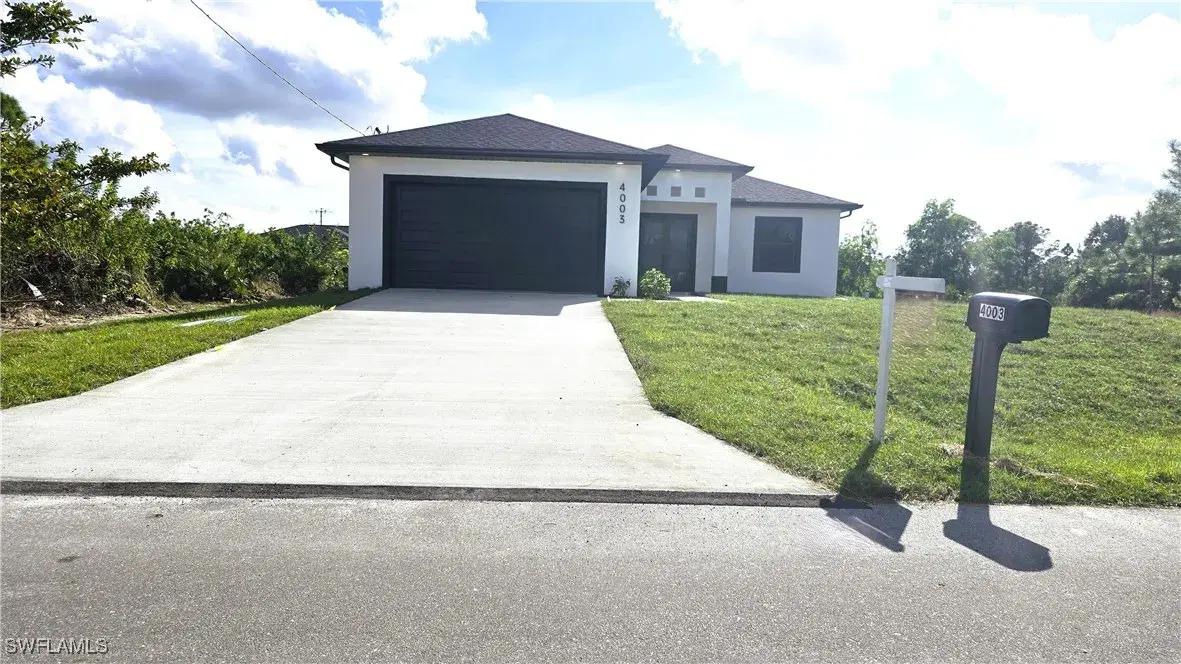 Picture of 4003 6Th St Sw, Lehigh Acres, FL 33976