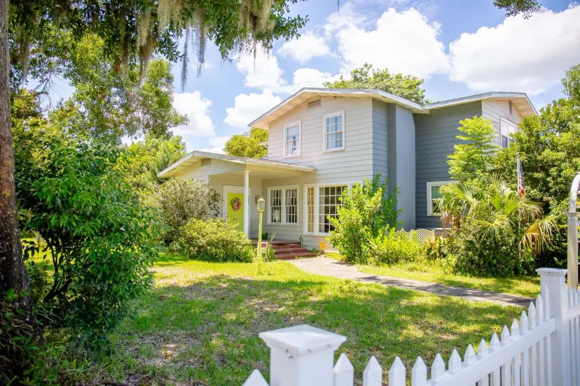 Picture of 304 S Delaney Avenue, Avon Park FL 33825