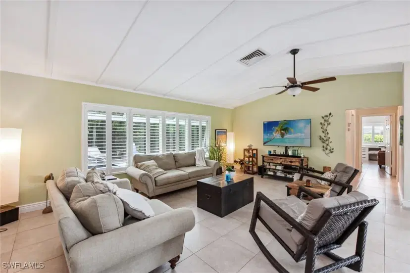 Picture of 140 Landmark St, Marco Island FL 34145