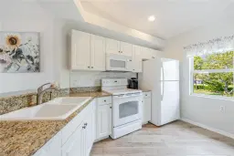 Picture of 12161 Summergate Cir 202, Fort Myers, FL 33913