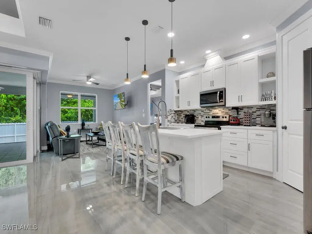 Picture of 20230 Trailside Dr, Estero, FL 33928