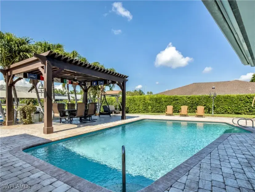 Picture of 980 Bal Isle Dr, Fort Myers FL 33919