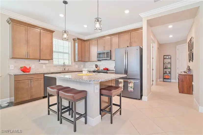 Picture of 16688 Rolling Rock Blvd, Alva FL 33920