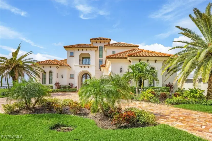 Picture of 614 Coral Dr, Cape Coral FL 33904