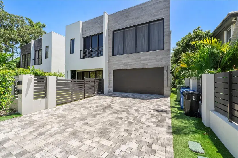 Picture of 1512 SE 1St St A, Fort Lauderdale FL 33301
