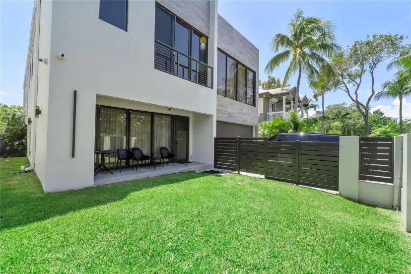 Picture of 1512 SE 1St St A, Fort Lauderdale FL 33301